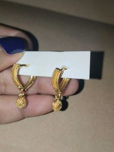 Elegant Gold-Plated Drop Earrings