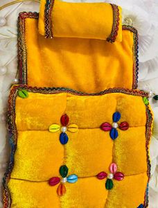 Laddu Gopal Fancy Rajiyi Bed set With Pillow