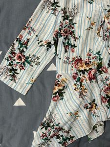 Floral Print Wrap Top 🌸
