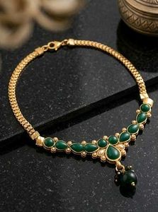 Elegant Green Stone Necklace Set
