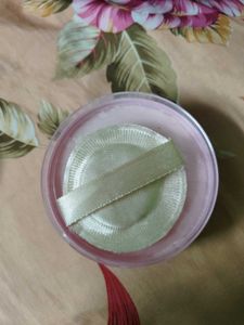 ponds natural glow face powder