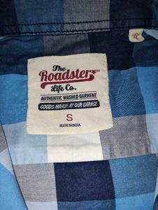 🎀 Men's Plaid Button-Down Shirt 🎀