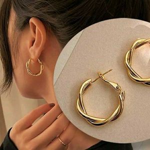 Chic Twisted Hoop Earrings