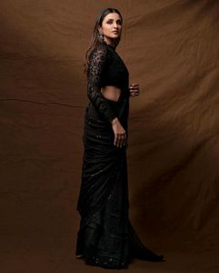 thread sequence work black party look saree vt. .no coins swap offer..only cash plz...