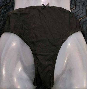 Black Panties with Bow Detail 🤎