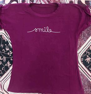 Comfy "Smile" Graphic Tee