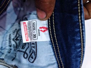 wrangler Blue Denim Jeans for men