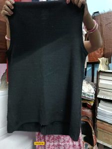 Sleeveless Knitted Button-Up Vest