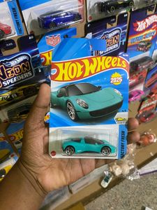 Hot Wheels Nissan &amp; Gordon Murray Cars
