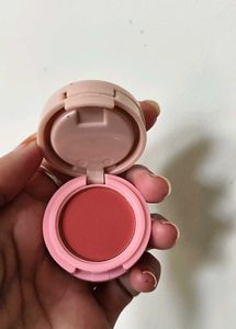 Huda Girl Blusher &amp; Highlighter