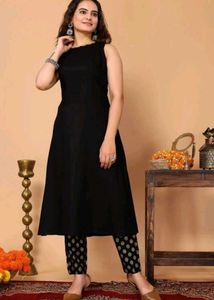 Elegant Black Sleeveless Kurta with Printed Pants