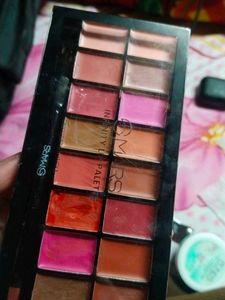 Mars Infinity Lip Palette