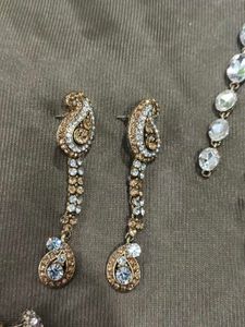 Assorted Dangle Earrings Set