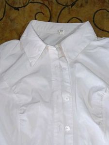 Classic White Short Sleeve Button-Up Top