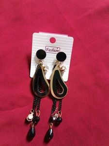 Fashionable Dangle Earrings Set