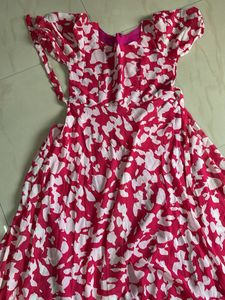 Chic Red & White Floral Maxi Dress