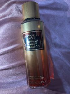 LUXE ✨Victoria secret body mist 🤎