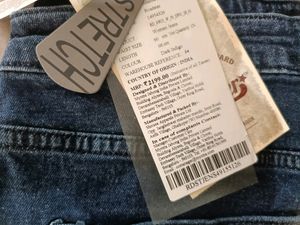 Straight Fit Stretchable Crop Jeans