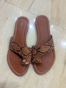 Vishudh Flats