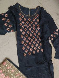 Elegant Embroidered Kurta Set with Dupatta