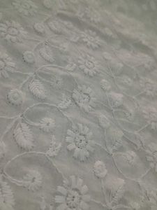 Elegant White Chikankari Kurta