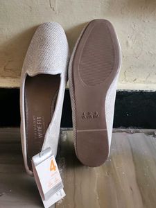 Sparkly Ballet Flats - White