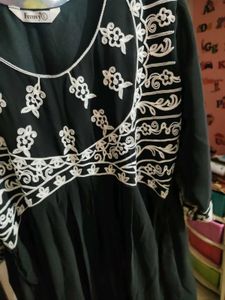 🖤Trendy Elegant Black  lucknowi chikenkari Kurta
