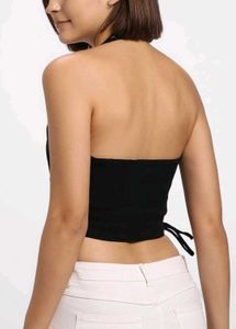 🔻PRICE DROP - FOREVER21 Black Halter Corset Top