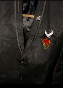 Men's Black Kurta Set with Brooch