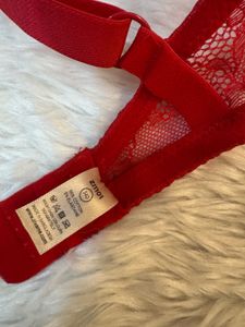 Red Lace Bra (NEVER WORN)