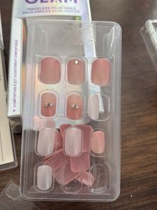 Press On Nail