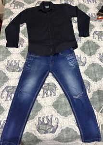 Combo of Black shirt and blue jeans