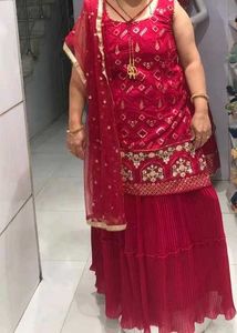 suit with skirt or dupata