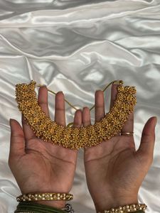 Gold-Toned Choker Set 🌸❤️