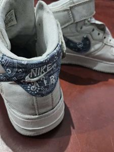 Nike Air Force 1 High-Top Sneakers