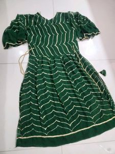 Nyra cut Sequined Kurta Set