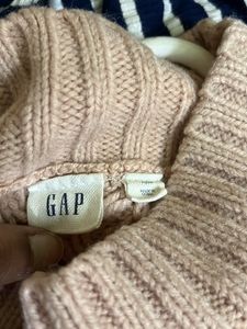 GAP Pink Sweater Womens