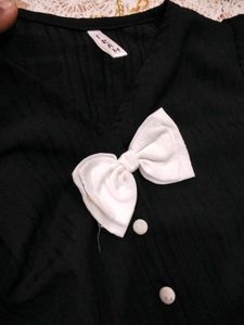 Chic Black Puff Sleeve Top with Bow