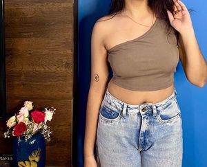 One-Shoulder Crop Top