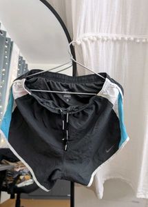 Sale! Nike shorts