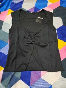 Shein Sleeveless Black Crop Top