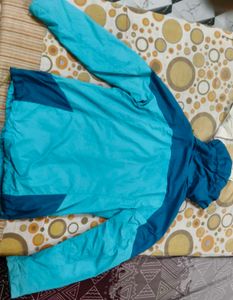 TOREAD Blue Hooded Winter trekking Jacket