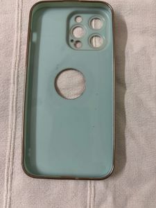 6 iPhone 15 Pro Max Covers/ Cases