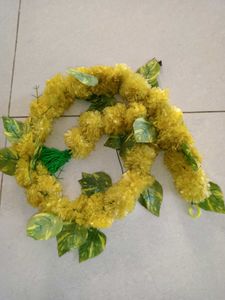 Vibrant Yellow Flower Garland
