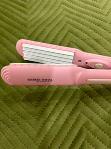 Nova Hair Crimper