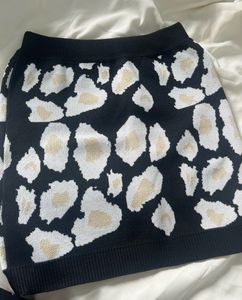 Urbanic Pinteresty Skirt