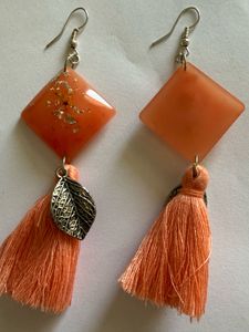 ‼️99only‼️Orange Tassel Earrings with Leaf Charm