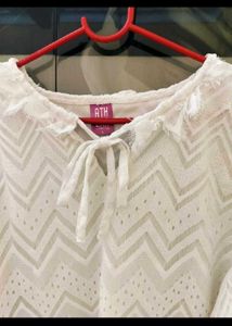 lace top unused ( fixed price)