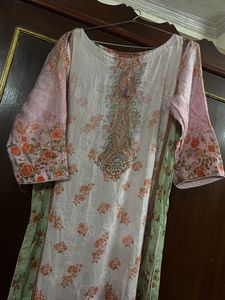 Women Beautiful Kurti