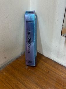 Color Essence Holographic Eyeliner